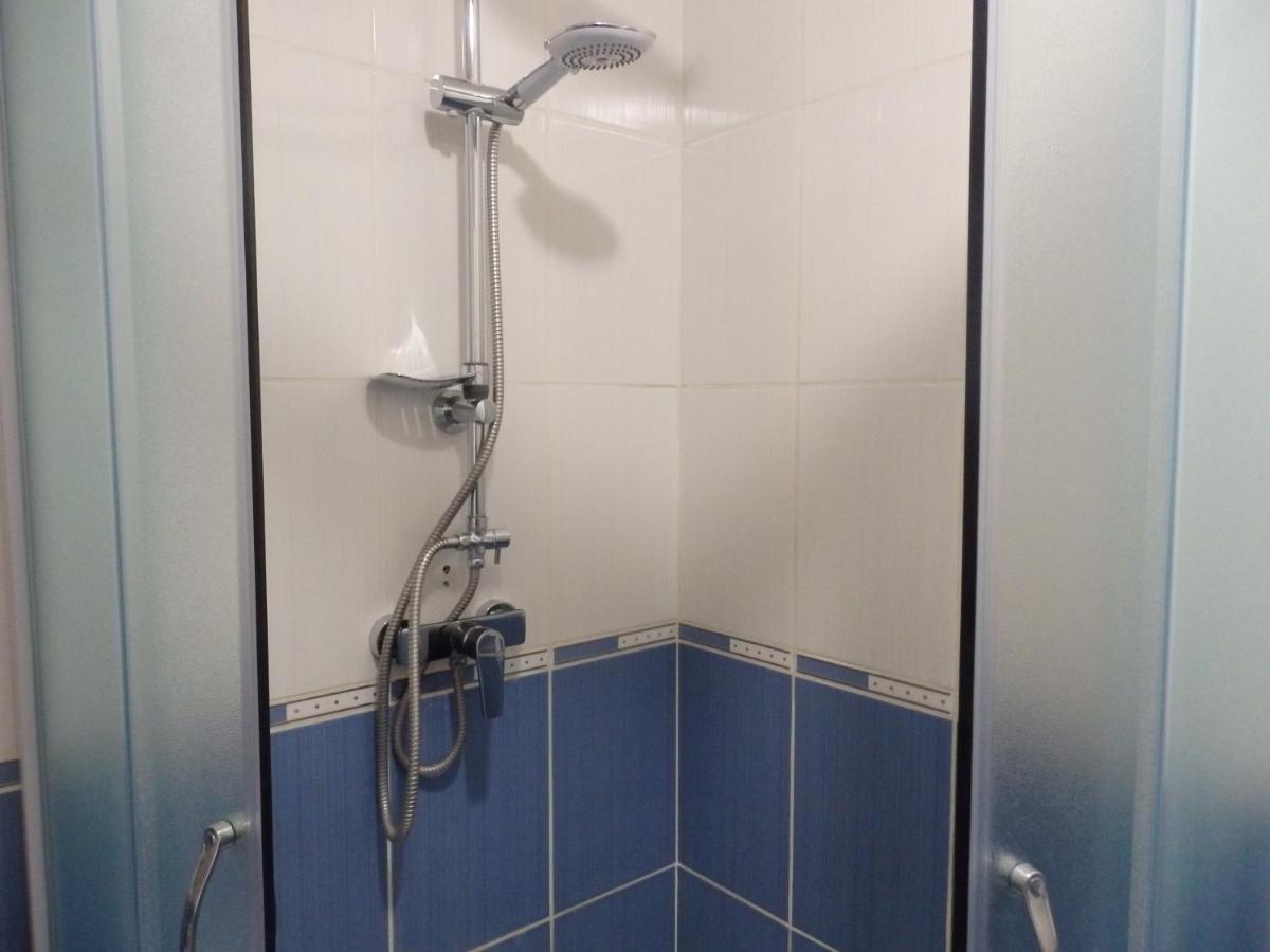 נובי סאד Apartment Erika 2 מראה חיצוני תמונה