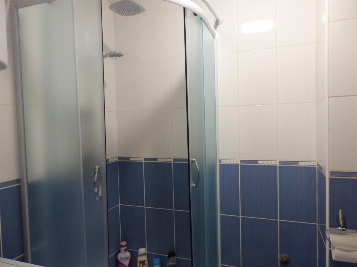 נובי סאד Apartment Erika 2 מראה חיצוני תמונה
